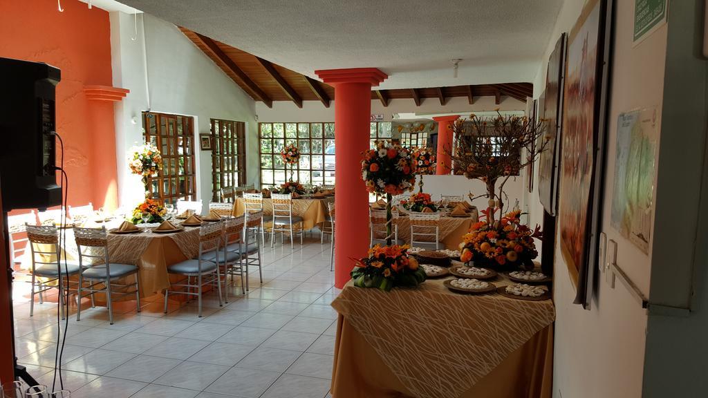 Hosteria San Carlos Tababela Dış mekan fotoğraf