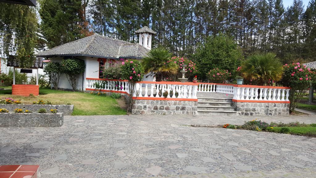 Hosteria San Carlos Tababela Dış mekan fotoğraf
