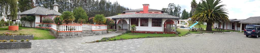Hosteria San Carlos Tababela Dış mekan fotoğraf