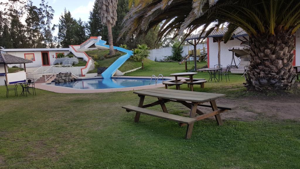 Hosteria San Carlos Tababela Dış mekan fotoğraf