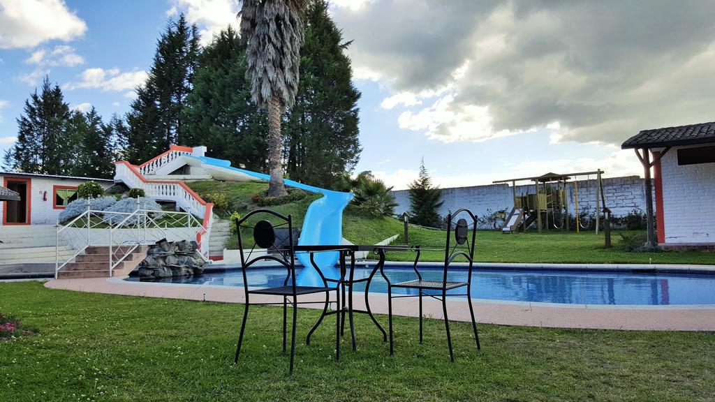 Hosteria San Carlos Tababela Dış mekan fotoğraf