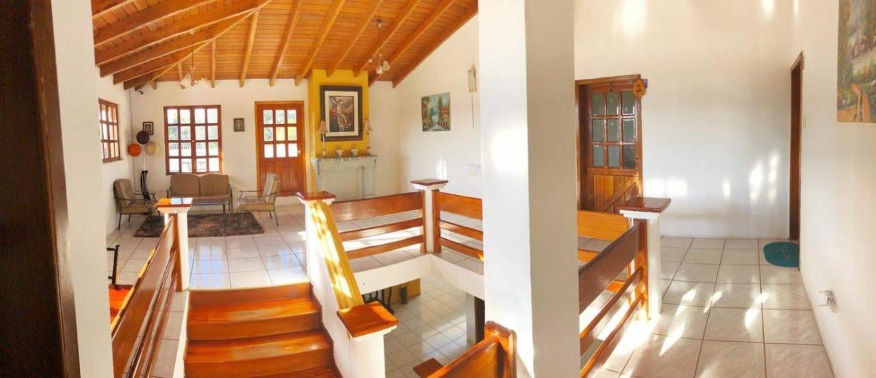 Hosteria San Carlos Tababela Dış mekan fotoğraf